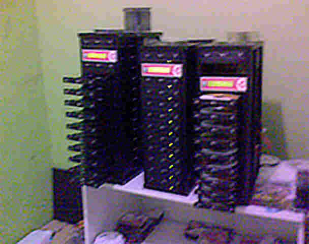 Operação Download do GIC descobre fábrica de DVDs e CDs, piratas em Porto Velho