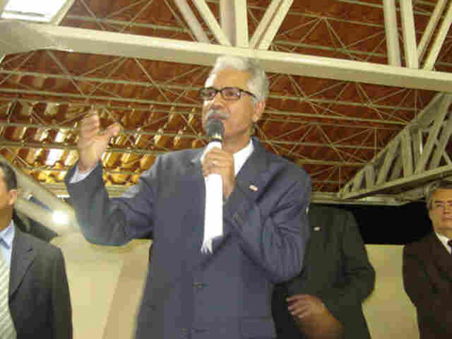 A dengue e o desenvolvimento - Por Orestes Muniz