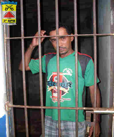 Homem mata idoso a machadadas por R$ 10