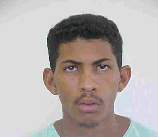 Foragido que levou tiro na cabeça é preso pelo GIC no quintal de casa