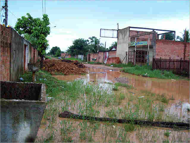 Moradores do Bairro Igarapé estão ilhados