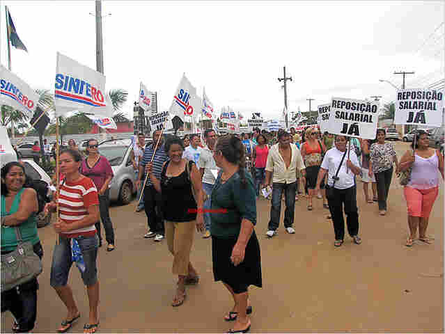 GOVERNO ACIONA PM PARA IMPEDIR MOVIMENTAÇÃO DE GREVISTAS DA EDUCAÇÃO