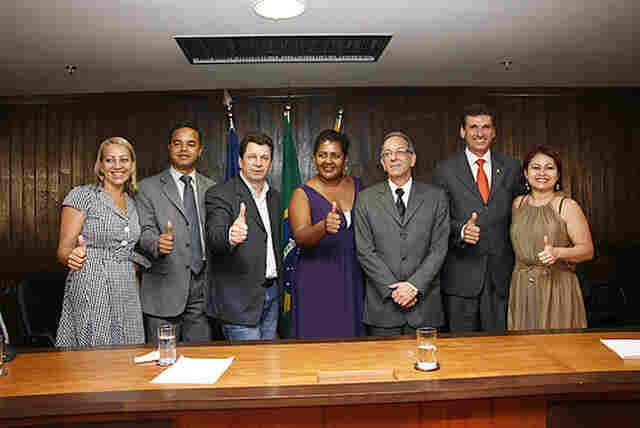 Cassol sanciona Plano de Carreira, Cargos e Salários do Judiciário