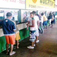 EMPRESÁRIOS DE RONDÔNIA VIABILIZAM RETORNO DE EX-JOGADORES DO CRUZEIRO APÓS SEREM ABANDONADOS EM ESTÁDIO