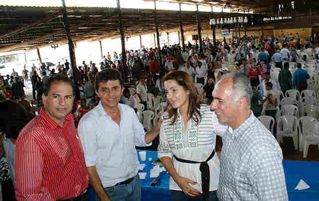 PSDB reúne milhares em Rolim de Moura e avança conversas com PSB
