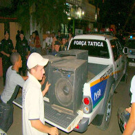 Operação apreende equipamentos de som e veículos sem documentação