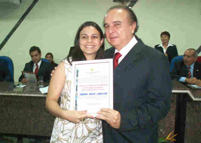 Aparício Carvalho homenageado com a Comenda do Mérito Legislativo