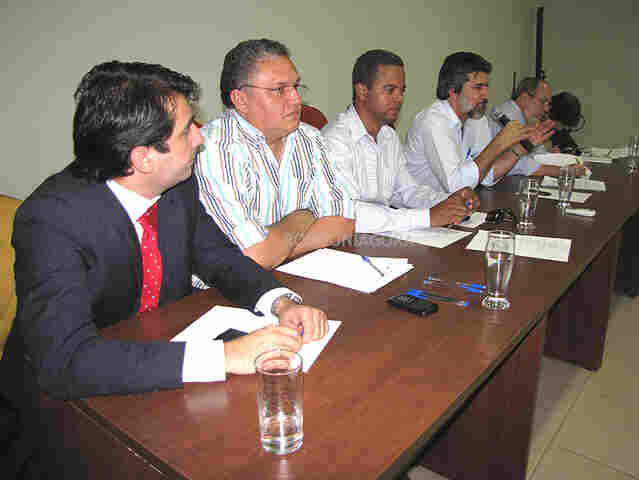 BANCADA VAI DIVULGAR NOTA INFORMANDO QUE 90% DOS SERVIDORES SERÃO BENEFICIADOS COM A TRANSPOSIÇÃO