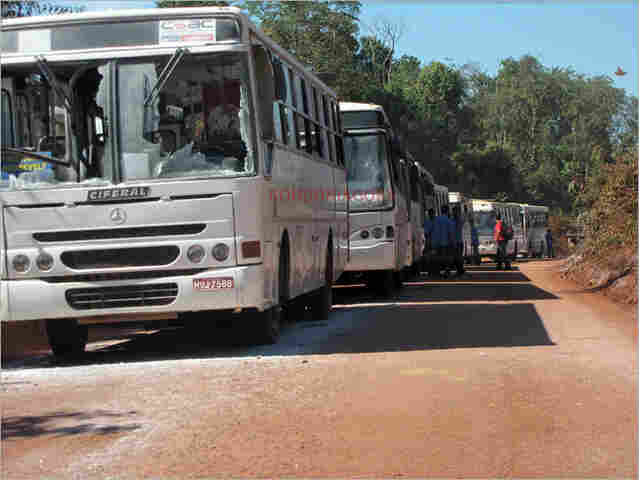 Sindicato diz que estopim da revolta foi agressão a trabalhador