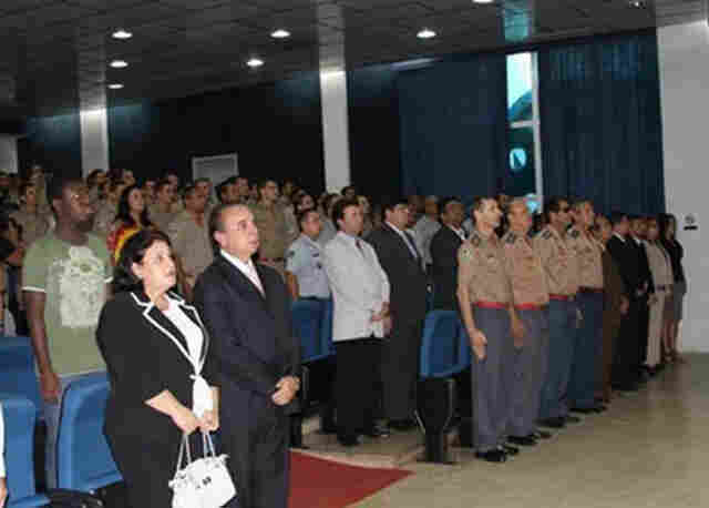 Corpo de Bombeiros homenageia diretores da Fimca