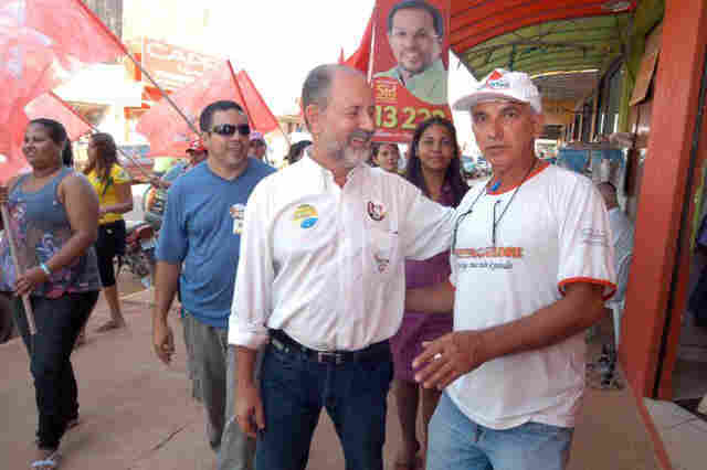 Valverde aponta soluções para melhorar a saúde em todo o Estado