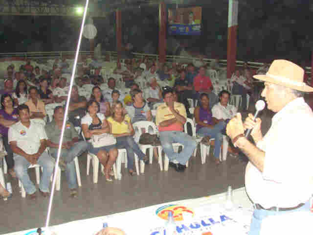 &#83;etor primário é prioridade de Carlos Magno