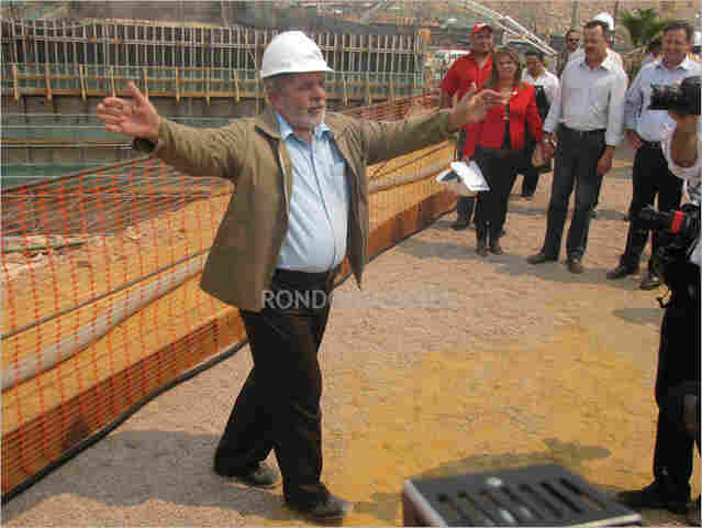 Lula visita Jirau e diz que Brasil não abrirá mão de autossuficiência na produção de energia