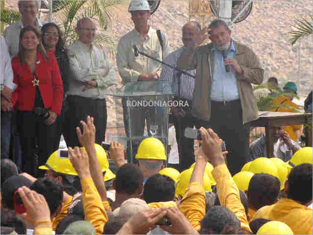 Presidente visita usinas do Madeira e destaca geração de energia limpa