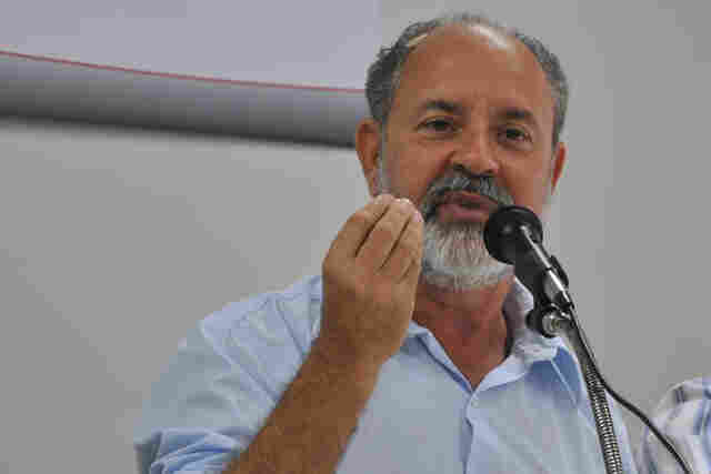 Valverde se reúne com delegados e apresenta projeto para valorizar servidores da Polícia Civil