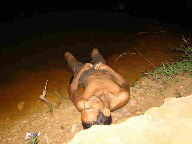 Homem encontrado morto após beber e nadar em igarapé; imagens fortes