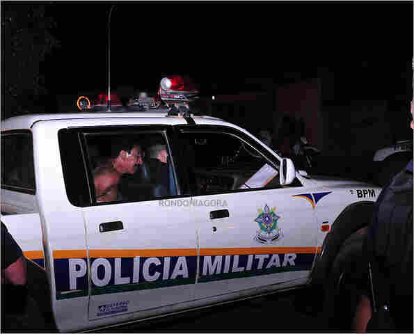 SARGENTO DA PM É PRESO BÊBADO EM PORTO VELHO APÓS CAUSAR PÂNICO NA PERIFERIA; SOLDADOS DEMORARAM PARA ATENDER OFICIAL QUE VIU TUDO