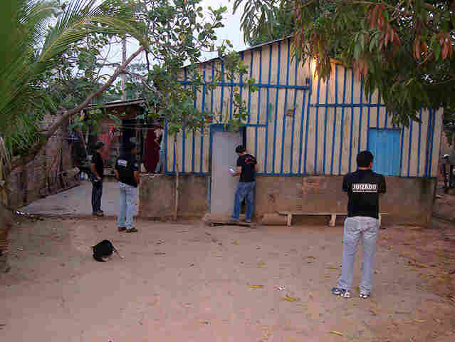 Polícia deflagra operação e apreende 6 menores infratores na zona leste