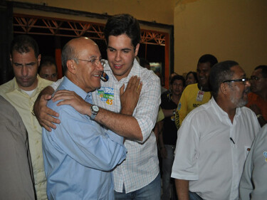 Ex-presidente da ALE, Carlão de Oliveira, vira conselheiro político na campanha de Confúcio Moura