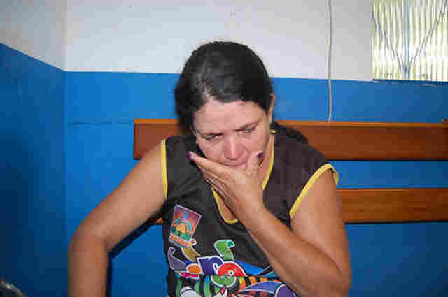 Mulher traficante presa com um quilo de cocaína