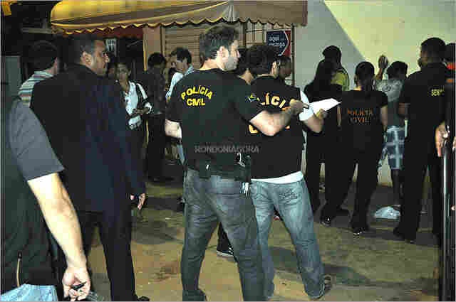 Operação conjunta na Capital apreende menores e prende foragido