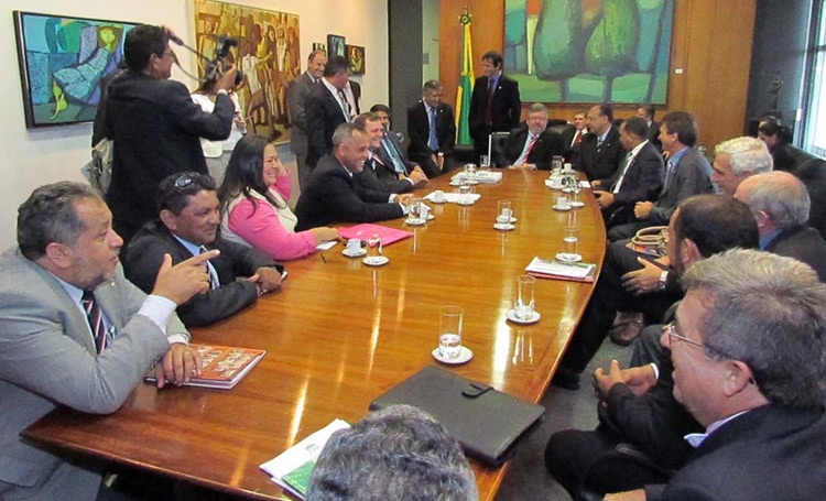 Deputados de Rondônia pedem votação do Novo Código Florestal ao Presidente da Câmara