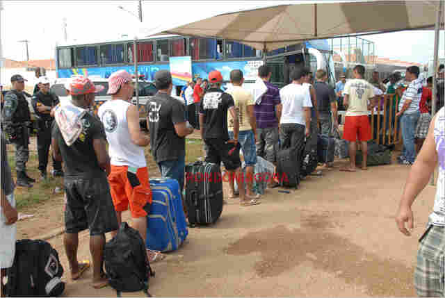 O FIM DA AGONIA: MAIOR PARTE DE OPERÁRIOS DE JIRAU JÁ SEGUIU ÀS CIDADES DE ORIGEM