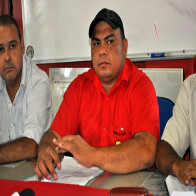 Trabalhadores mantém paralisação e dizem que não abrem mão de reajuste de auxílio-alimentação