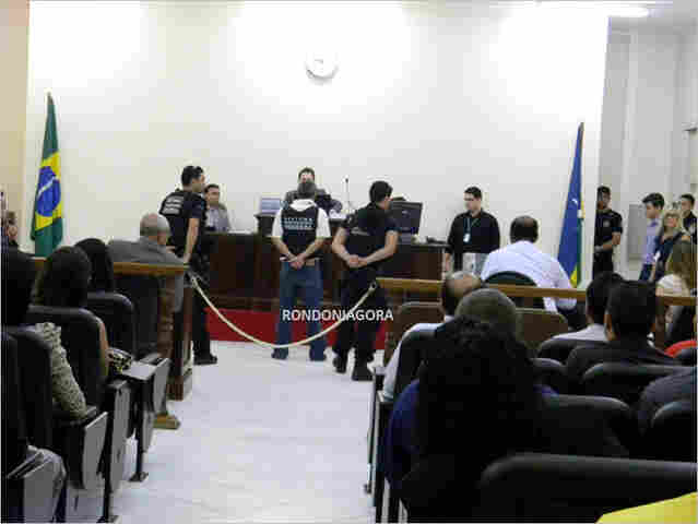 MP pediu adiamento para promotor estudar processo contra Max Dorado