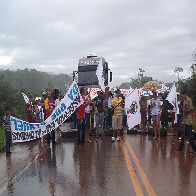 MAB fecha BR-364 na altura de Itapuã