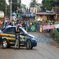 Manifestantes em Porto Velho denunciam caos causado por Santo Antônio