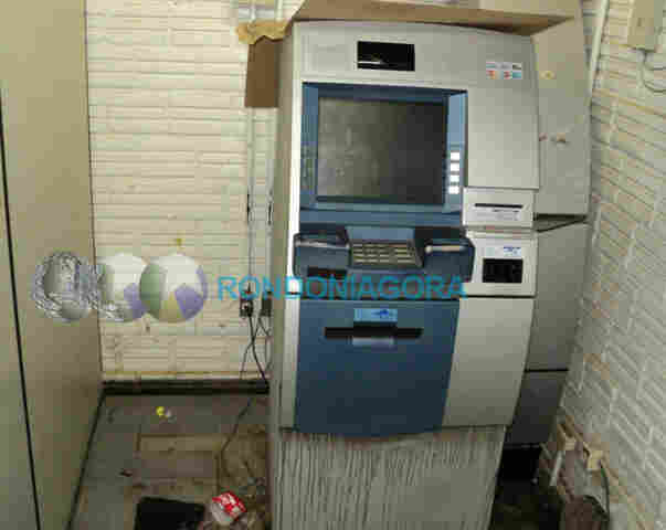 Prédio da SEMED é invadido em Porto Velho e ladrões limpam caixa eletrônico