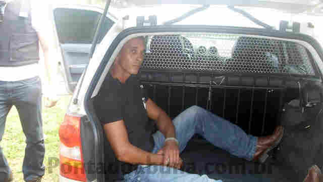 CONFIRA FOTOS DO MOMENTO EM QUE SUSPEITO DA MORTE DE LÍDER DO MCC FOI PRESO