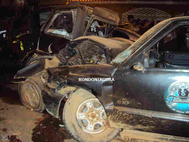 MOTORISTA IMPRUDENTE CAUSA GRAVE ACIDENTE ENVOLVENDO 7 VEÍCULOS; Fotos