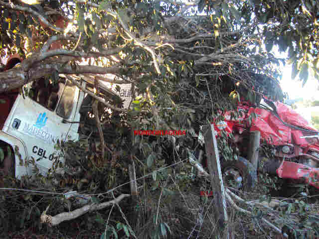 Grave acidente na BR-364: motorista pode ter dormido ao volante