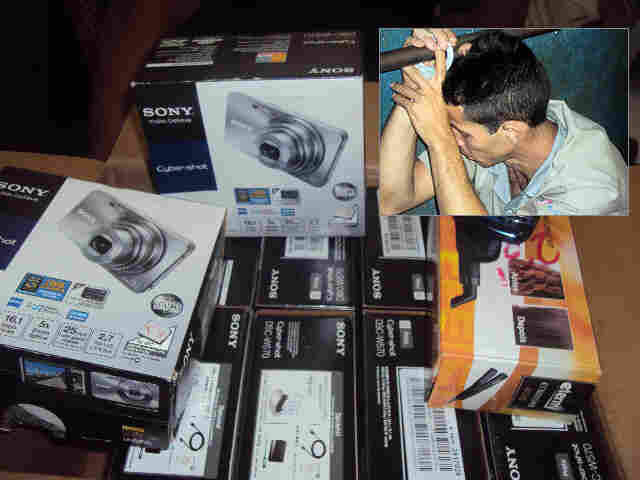 Funcionário flagrado tentando roubar câmeras