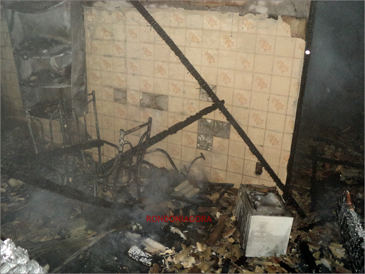 INCÊNDIO EM VILA DE APARTAMENTOS NA CAPITAL NESTE DOMINGO; CONFIRA VÍDEO