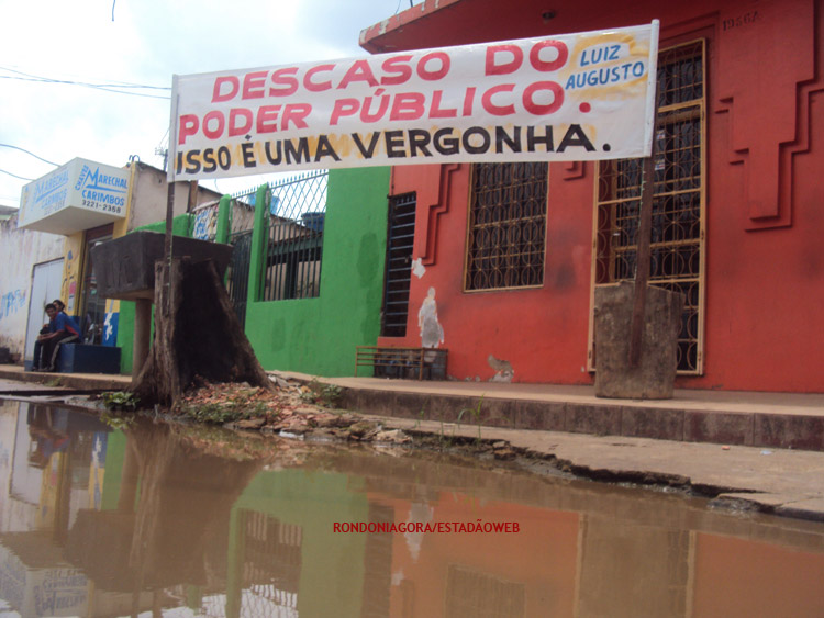 MAIS UM EXEMPLO DO DESCASO NA CAPITAL EM PLENA ÁREA CENTRAL; Fotos e vídeo