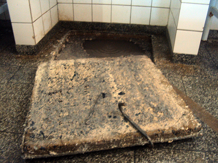 Problemas na hidráulica: Mercado Central fica fechado neste sábado