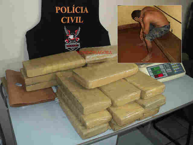 POLÍCIA PRENDE UM COM 26 QUILOS DE MACONHA NA CAPITAL