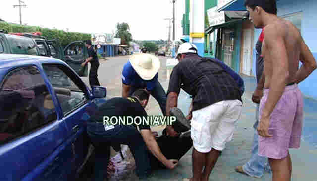 BANDIDOS ARMADOS INVADEM BANCO DO BRASIL EM MONTE NEGRO E CACOALCRED EM ANDREAZZA; POLICIAL É BALEADO