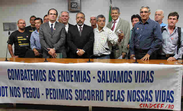 Carlos Magno defende reivindicações dos servidores da Funasa