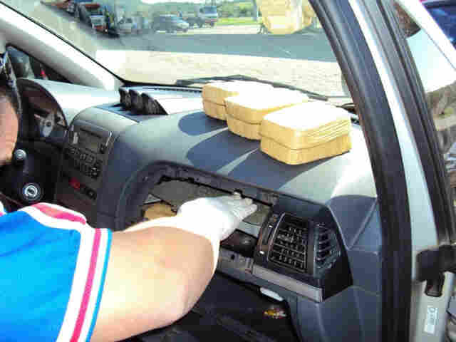 Policial de Rondônia é preso com droga ao entrar no Espírito Santo