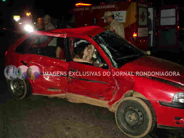 GRAVE ACIDENTE DEIXA QUATRO FERIDOS NA CAPITAL; Fotos e vídeo