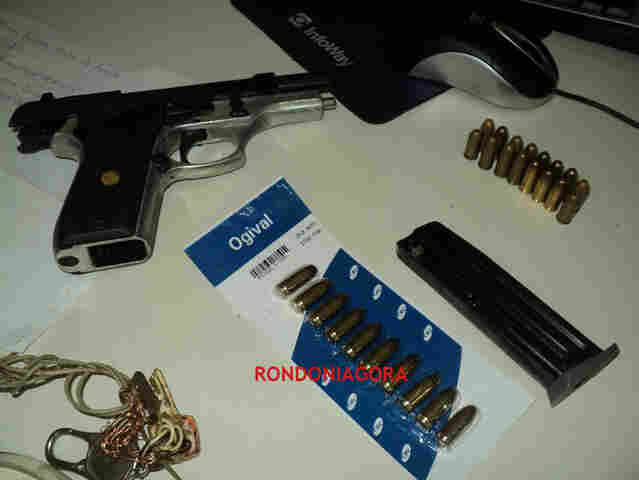 HOMEM DIZ QUE ERA AMEAÇADO E TENTA MATAR VIZINHA; Vídeo