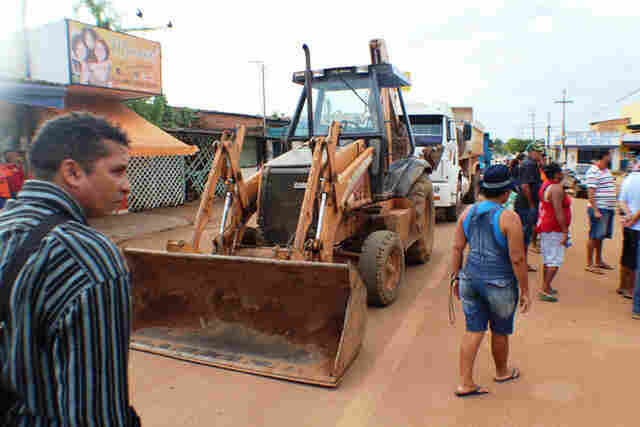 Prefeitura monta operação para retirada de camelôs da região central