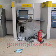 BANDO INVADE PRÉDIO E &#34;LIMPA&#34; TRÊS CAIXAS ELETRÔNICOS DO BANCO DO BRASIL EM PORTO VELHO; Vídeo