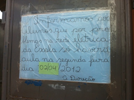 Alunos da escola Juscelino Kubitschek estão sem aula