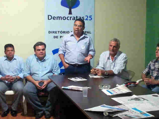 DEM, PTC e PHS firmam acordo pré-eleitoral em Porto Velho