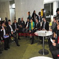 PARLAMENTARES DEBATEM ENCAMINHAMENTOS; LIDERANÇAS SINDICAIS PRESSIONAM